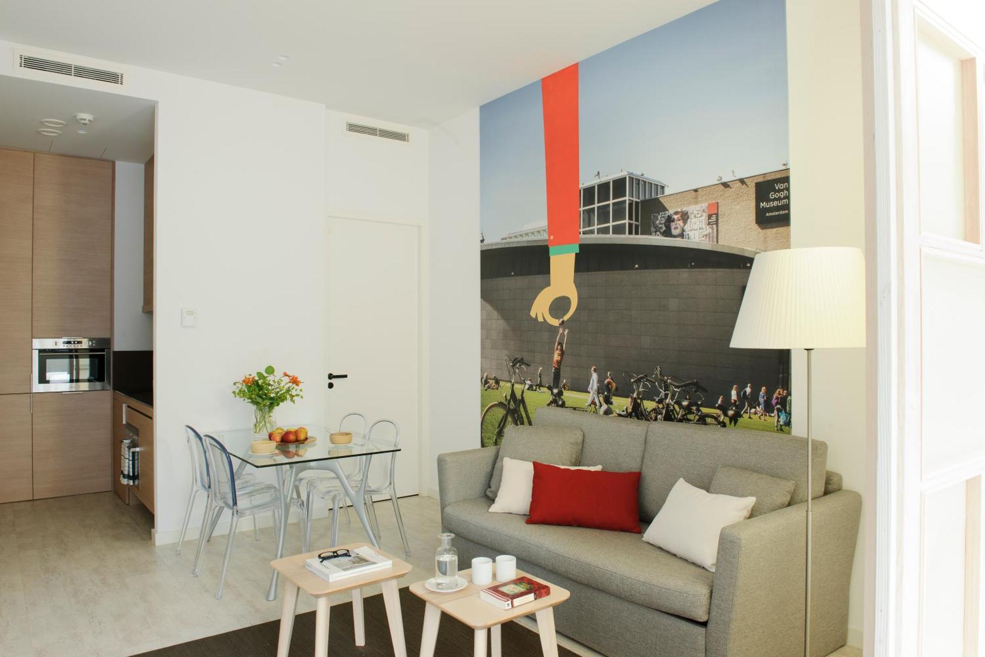 One-Bedroom Apartment City Side,824078897:JPEG